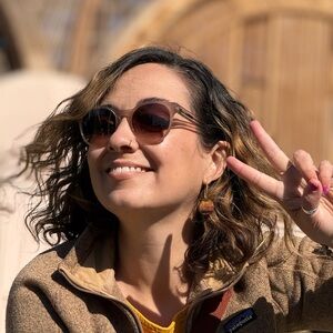 Meet your Posher Rose